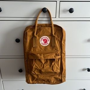 Fjallraven Kanken 17 inch laptop backpack